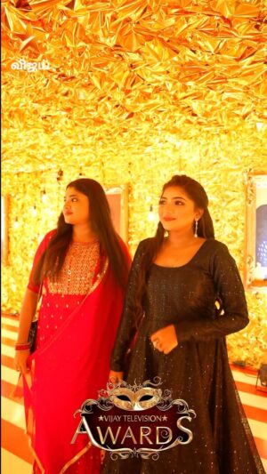 Sherin Thara Instagram - Welcome 😜😍 | 9th Annual Vijay Television Awards - Sunday @ 3 pm #VijayTelevisionAwards #9thVijayTelevisionAwards #VijayTelevision #VijayTV