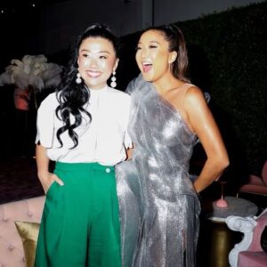Sherry Cola Instagram - i love my @ashleyparklady 💗🇫🇷 thank you @emilyinparis @netflix for a perfectly chic night!
