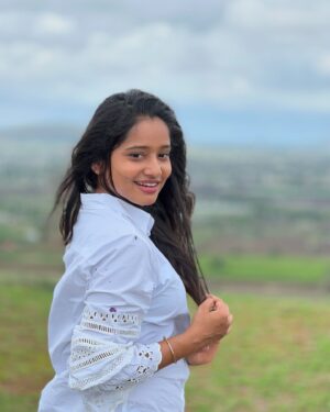 Shilpa Thakre Instagram - ❣️✨❣️

#shilpathakre #expressionqueen #love #cute #travel #travelphotography #travelgram #nashik