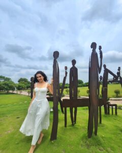 Actress Shiny Doshi HD Photos and Wallpapers November 2024