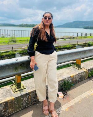 Shireen Mirza Instagram - on my mind lately 
🌴🌧️🌂🍉