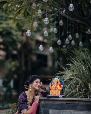 Shiva Jyothi Instagram - వినాయక చవితి శుభకాంక్షలు ❤️

Outfits by ~ @saptalacouture❤️

Jewellery by ~ @jewelleryforher3 ❤️

Make up and hair by ~
@vinusha_makeoverartistry ❤️

@makeup_stories_by_sweety❤️

click: @chotu.arw ❤️