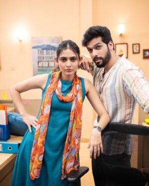Shivangi Khedkar Instagram - Have you met Chinmay and Diksha …. Catch-up Mumbai boy vs UP girl only on RVCJ MEDIA ON YouTube LINK IN BIO 

@rvcjinsta @rvcjmovies @the_feroz_ahmad @yaarjanii07 @k_aziz19 

#rvcj #video #saishi