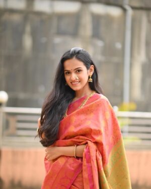 Shivani Baokar Instagram - Gorgeous and the most humble @shivanibaokar ❤️
MUA: @_janhvi_salvi_
📸: @kalpesh_sagvekar_photographys 
#makeup #makeupideas #makeupartist #actress #tvactress #shivanibaokar #marathiactress #trending #trendingsongs #photooftheday #instagood #instapost #foryoupage #foryou #explorepage #explore