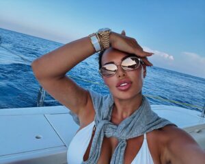 Shorena Begashvili Instagram - 🦈