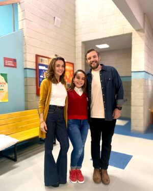 Sienna Belle Instagram - E vamos de alguns bastidores de Bugados para vocês!😜🎬
Fui muito feliz em fazer parte desse elenco, obrigada a toda equipe envolvida do @mundogloob 🙌🏼❤️

#bugados
#mundogloob
#globoplay