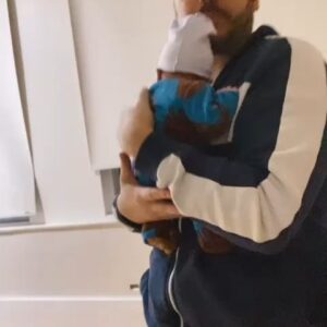 Sill Esteves Instagram - Nosso último dia dos pais foi diferente e agora nossos domingos são assim! Seja bem vindo Thomaz, papai e mamãe te amam muito!