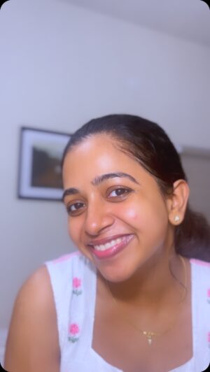 Sneha Babu Instagram - Either it will be a 10-step skincare routine or no face wash at all. 
Products used:- 
Garnier Micellar water 
The Face Shop rice water bright face wash
Plum Rose water toner
COSRX Advanced Snail 96 Mucin Power Essence 
Plum Niacinamide 10% Serum
Simple hydrating light moisturiser 
Vilvah grapefruit lip balm
Plum vitamin c under eye cream