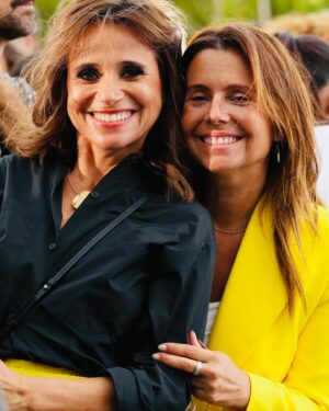 Sofia Grillo Instagram - .
Apresentação da nova grelha. 
Tantas novidades a caminho … 🤍
.
@tvioficial 
@glam.celebrity 
.
📸 @ruivalido 

.
#tvioficial 
#actriz 
#festaefesta
#representação 
#serie 
#portugal
#plural