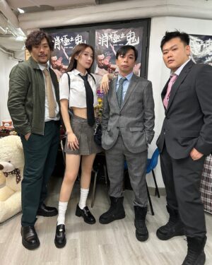Sofiee Ng Hoi-yan Instagram - 「幸福是什麼感覺？我沒有試過，但我可以去想像。這樣就有生存下去的動力。」 #消極之鬼

謝謝，對我最好最好的核突佬sss🤍