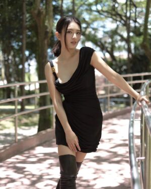 Somaline Ang Instagram - I'm ready for <不可饶恕的罪恶Unforgivable> ☠️

Free on Mewatch (rated M18 version) – Mon 23 Sep onwards
Ch8, 9pm 24 Sep onwards 

Makeup by @shaunleelee
Outfit @versace @gustocollectivesea

#Unforgivable #不可饶恕的罪恶 #mediacorp