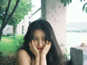 Actress Son Ji-hyun HD Instagram Photos and Wallpapers September 2024