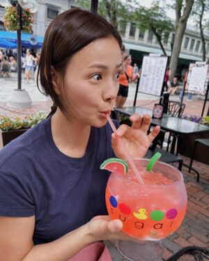 Son Tae-young Instagram - 우리 가족의 달달함🍹