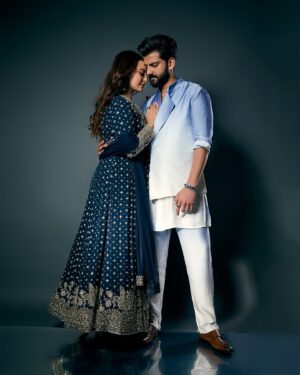Sonakshi Sinha Instagram - 💙🧿