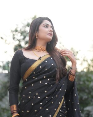 Sonal Monteiro Instagram - ♥️

Wearing from the house of @classy.designerhouse by @chaithu._.gowda ♥️♥️♥️