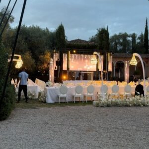 Sonia Tlve Instagram - Our dream wedding 😍😍😍 @cedrickron 

#wedding #love