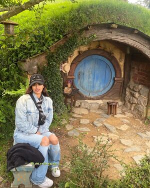Sonyaa Ayodhya Instagram - “I would have gone with you to the end, into the very fires of mordor.” #majormissing 
#lordoftherings #nz #tb #home