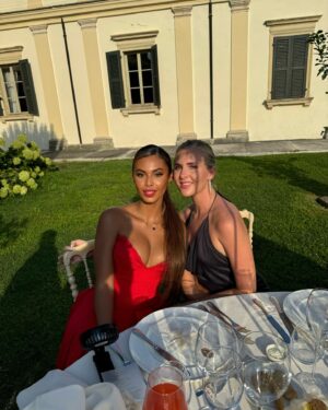 Sophie Piper Instagram - One for the books ❤️