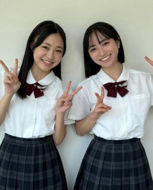 Sora Tamaki Instagram - .
『スカイキャッスル』
今夜9時から第6話です！

瑠璃役の新井美羽ちゃんと。
ドラマの中では瑠璃と未久はバチバチですが、
普段は仲良しです！
美羽ちゃんと撮影できて楽しかった🫶🏻

ぜひご覧ください。

#スカイキャッスル
#新井美羽 さん　#田牧そら