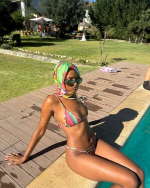 Soraia Tavares Instagram - A nossa @_joanabs_ TRINTOU 🫶🏾

#94babes