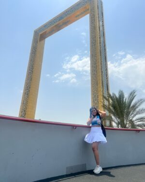 Sree Nithi Instagram - Dubai frame ✨
Pc @aswath_official brø📸
