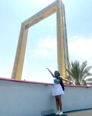 Sree Nithi Instagram - Dubai frame ✨
Pc @aswath_official brø📸