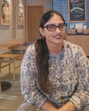 Sri Sudha Bhimireddy Instagram - Better MEEEEEE 🤓🤗😎❤️. @saraswathibhimireddy #starbucks @starbucksindia