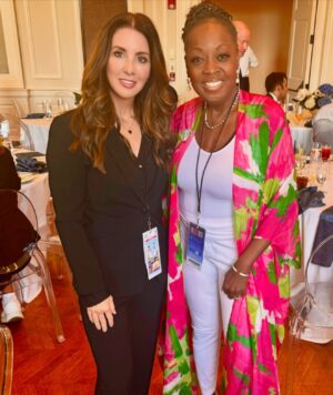 Star Jones Instagram - Talk about a “meeting in the ladies room” 😉@shannonrwatts and I met here @demconvention in the ladies room and immediately began plotting how to connect  #WinWithBlackWomen & #AnswerTheCall to collaborate for @kamalaharris  @timwalz #harriswalz2024. Now that’s a #forceforgood #kamalaharris #demconvention