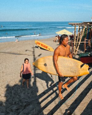 Stephanie Bendixsen Instagram - Just happy, reunited in the waves with the wonderful, adventurous, like-minded women I met travelling last year. So many incredible memories to carry with me! 🌊🤍🌤️
🏄 @canggusurf_turtle_bali @ali_bushnell