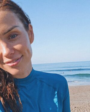 Stephanie Bendixsen Instagram - Just happy, reunited in the waves with the wonderful, adventurous, like-minded women I met travelling last year. So many incredible memories to carry with me! 🌊🤍🌤️
🏄 @canggusurf_turtle_bali @ali_bushnell