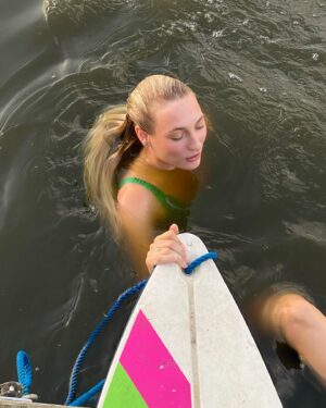 Stien den Hollander Instagram - zomer voorbij 🏖️