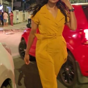 Sunitha Srinivasan Instagram - matta vibes with Western yellow costume 💛 ☺️💫🔥

#matta vibes #trendingreels #thalapathy #thalapathyvibes #sunithasrinivasan #fyp #fypシ #explore #thalapathifansclub #viwes