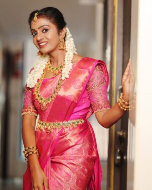 Sunitha Srinivasan Instagram - Rathna kalayana  vaibhogame 
@zeetamizh anna serial 8:30 pm