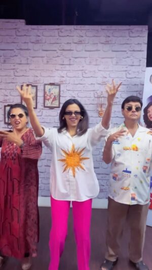 Supriya Pilgaonkar Instagram - Here for the Pilgaonkar reel chaos 😄
@supriyapilgaonkar @sachin.pilgaonkar 🙌🏼

Excitement max for 20th September 
Navra Maaza Navsaacha 2 in cinemas near you ! 

Ps - what a banger of a track !