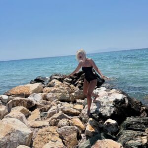 Susan Sideropoulos Instagram - Sunday 💙

„Schätze dein Leben. Schätze deine Gesundheit, schätze deine Familie, schätze deine Freunde. Denn für diese schätze brauchst du kein Geld, aber sie machen dich zum reichsten Menschen der Welt“ 

#dankbar