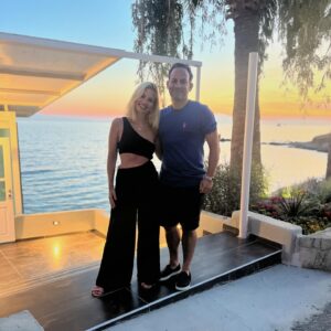 Susan Sideropoulos Instagram - About last night💛

„Der Sonnenuntergang zeigt, dass das Leben zu schön ist, um an der Vergangenheit festzuhalten, also lebe in der Gegenwart.“
(Jennifer Aquillo)

#goldenHour 
#NoFilter