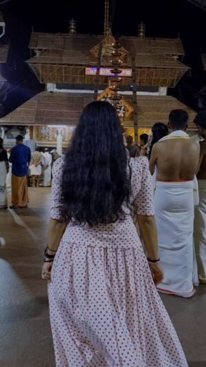 Susmitha Prabhakaran Instagram - ഹരേ കൃഷ്ണ..... 🙏

Edits @_.aadhii.__

🎥 @vinod_guruvayoor

#guruvayoorambalanadayil 
#susmithaprabhakaran 
#malayalamactress 
#instagood #reeitfeelit 
#reels #instagram