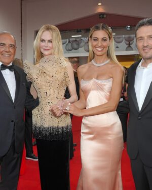 Sveva Alviti Instagram - Another unforgettable evening at the Palazzo del Cinema of Venice. Halina Reijn’s Babygirl premiere with the one and only Nicole Kidman, a woman I have always admired, who magnetically captures you into her roles and carries you deep in the journey of her character. Grazie @labiennale, what a festival! 
#Venezia81

Day 3 in custom Atelier @versace, @cartier and @jimmychoo 💕
Thank you team @armanibeauty @kerastase_official with @manola_spaziani_mua @massimoserini.official x @vassyvassy_ 
And my girls @marvi_marver @paoladec @elenalaura11 @wordsforyou_pr 

#VeniceFilmFestival #ArmaniMakeup #kerastase