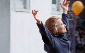 Sylvia Hoeks Instagram - Thank you for generously sharing your precious gift #genarowlands #rip 💫