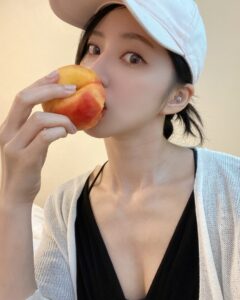 Actress Sylvia Hsieh HD Photos and Wallpapers January 2025