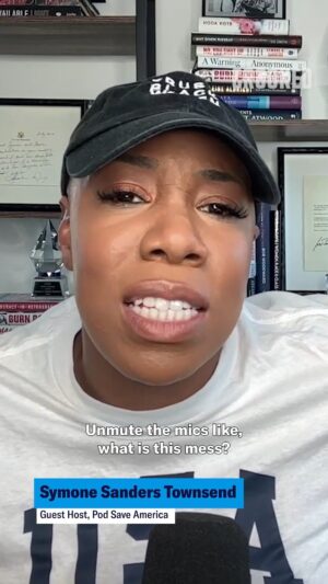 Symone Sanders Instagram - "Donald Trump's crazy needs to be seen." - @SymoneDSanders
#PodSaveAmerica #CrookedMedia #Debate #MutedMics