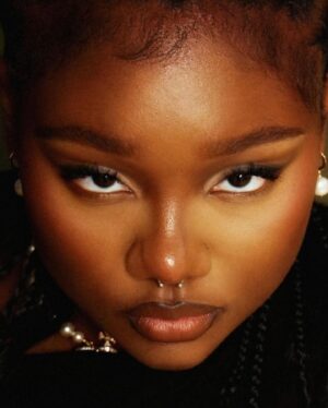 Tacarra Williams Instagram - FACE CARD NEVER DECLINES!!!!🥰 YALL BEEN ASKING TO SEE MORE OF MY DAUGHTER @wh0skc_ .. well here she is…. 😍😍💅🏾