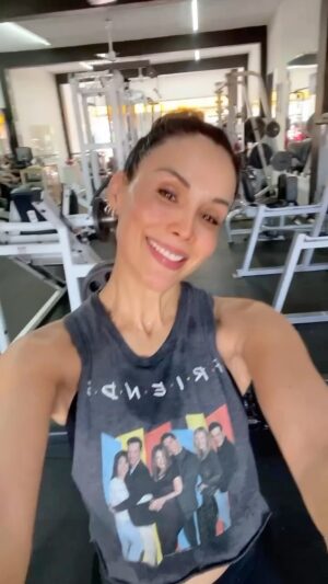 Tania Vazquez Instagram - Si logras ser feliz con lo que tienes, con lo pequeño, con lo simple; quédate con esa sensación. Disfruta y comparte.

Que tengan un hermoso día positivo 🫶💋