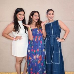 Tanvi Thakkar Instagram - Ab toh roz energy saving mode pe rehte hain 🪫🥴
.
.
(Moms, Momlife, Digital Creator, Fun Content, Comedy)
.
.
#Comedyreel #Funny #Moms #Momslife #Motherhood #Momsofinstagram #Memes #Desimoms #Desistuff #Reels #Reelsvideo