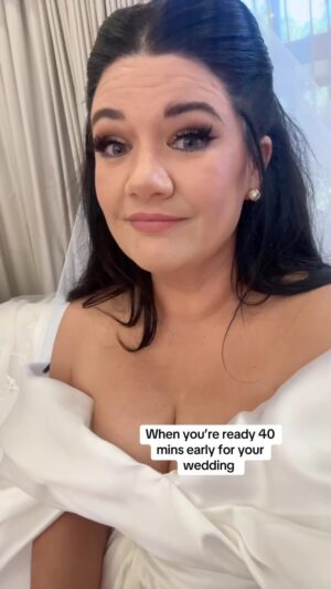Tanya Hennessy Instagram - I was ready so early which is wildly NOT like me