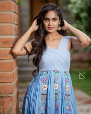 Tejaswini Gowda Instagram - 🩵🩵🩵

Outfit:- @labelmanasamovva 
Jewellery:- @fashioncurvee 
Styling:- @harinireddym 
Pc:- @moments_in_focuss
Hairstyle:- @shanthihairdo