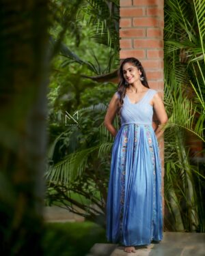 Tejaswini Gowda Instagram - 🩵🩵🩵

Outfit:- @labelmanasamovva 
Jewellery:- @fashioncurvee 
Styling:- @harinireddym 
Pc:- @moments_in_focuss
Hairstyle:- @shanthihairdo