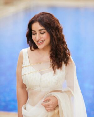 Tisca Chopra Instagram - Happy Janamasthami lobsters 

In @raw_mango 
📸 @tejasnerurkarr 
💇🏻‍♀️ @deepalid10 
💄 @makeupbyanighajain 
Location @presidentmumbai