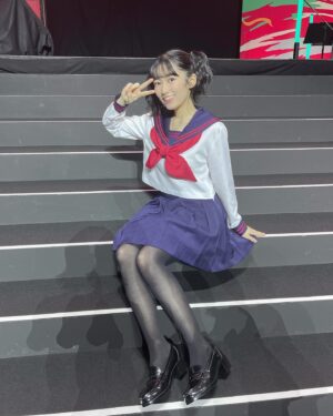 Tomoyo Kurosawa Instagram - #じゅじゅフェス2024 シークレットで高田ちゃんとして登壇させていただきました！
優しくあたたかい声援をありがとうございました✨

#呪術廻戦 #じゅじゅフェス