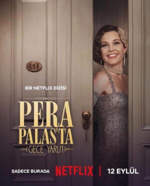 Tülin Özen Instagram - @perapalastageceyarisinetflix ……🗝️🗝️🗝️ Her şey bir anla başlar..🙂😉🙃.. ve bazıları çok güzel bir anıya dönüşür.. Lili için teşekkürler @karga7pictures 💐 ve @emrecsahin 🍄 ve @nisandag🍒 .. sizinle ve tüm şahane ekibinizle çalışmak çok güzel bir deneyimdi.. zamanda yolculuğumuz yeniden yeniden karşılaşmalı ve çok keyifli geçsin..😎🎈🗝️
